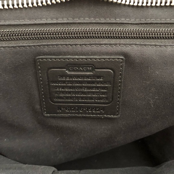 Coach leather purse - Picture 8 of 16